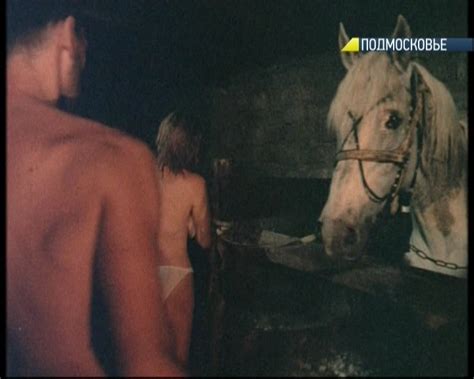 Naked Irina Rozanova In Smert V Kino