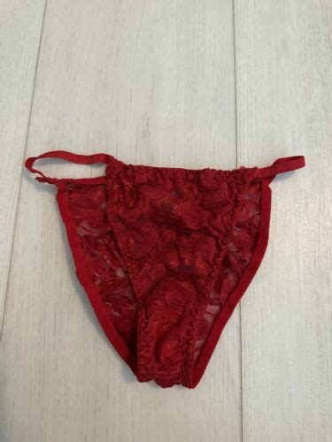 Vintage Pvt Luxuries Nylon String Bikini Panties Sz M Red Lace Floral