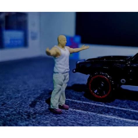 Jual Figure 1 64 Fast And Furious Dom Torreto 2 Diorama Maket Hot Wheels Minigt Mini GT Kyosho