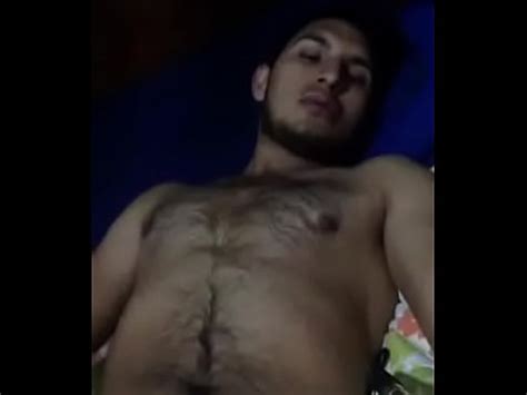 CHACAL SE GRABA MIENTRAS SE LA JALA XVIDEOS