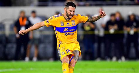 Étranger André Pierre Gignac A Inscrit Son 200e But Avec Les Tigres