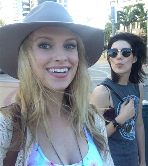 Barbara Dunkelman Nude Sex Scene Videos Celebmasta