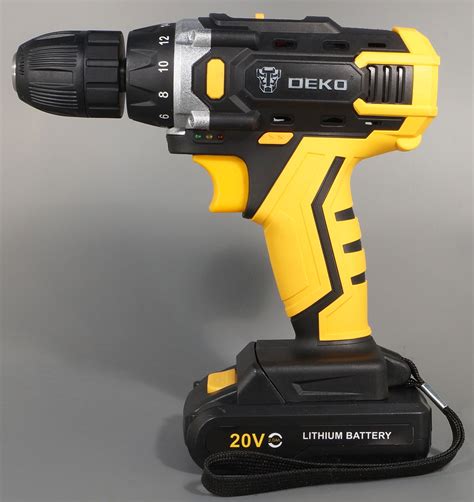 Обзор аккумуляторной дрели-шуруповерта Deko DKCD20FU-Li