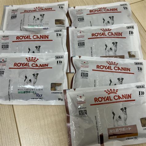ロイヤルカナン 犬用 消化器サポート低脂肪小型犬用と満腹感サポート＋clt メルカリ