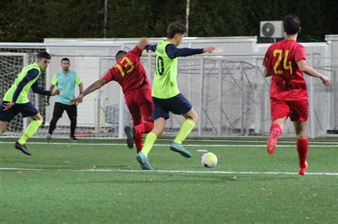 San Marino Futsal Il Tre Fiori Cade Nel Derby Primo Acuto Di Tre