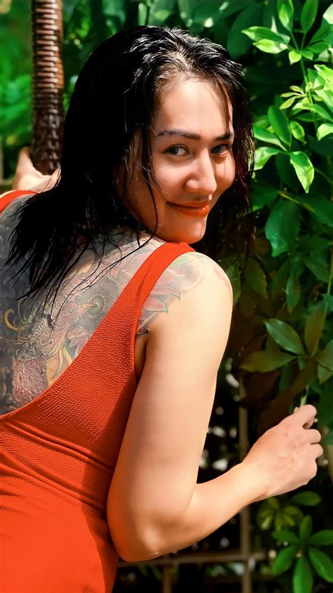 V I Gia Kit Test U Tr Di N Bikini Khoe H Nh X M