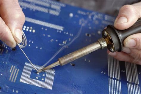 How To Solder Hand Soldering Tutorial Electronics Tutorial The