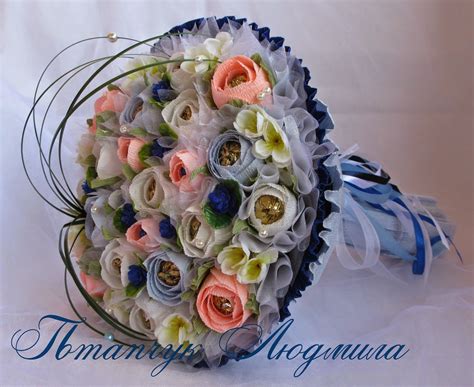 Букеты из конфет и конфетные композиции