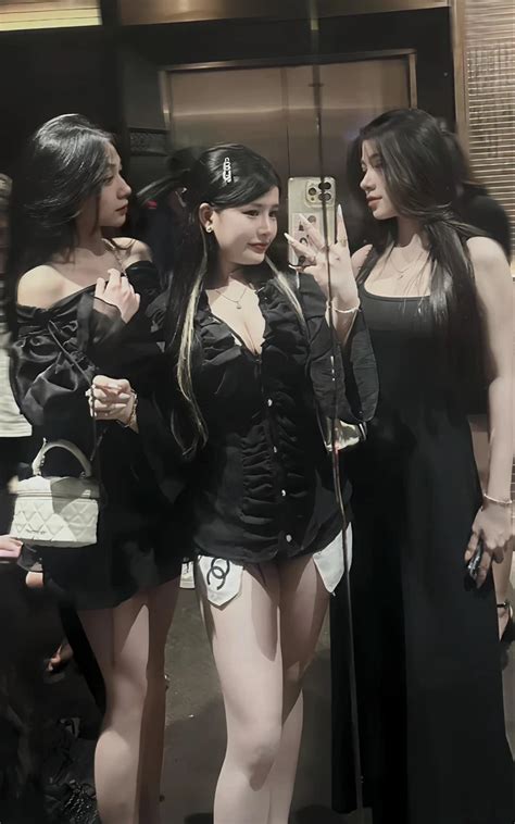 T Ng H P Nh N Ng C A Hot Girl Tr N H Linh C C Hot