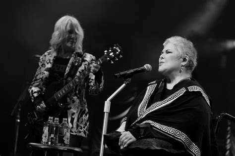 Heart Tour 2025 includes 'A Evening With Heart' stop in Des Moines