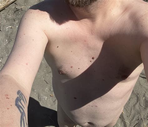 Nude Beach Kinda Day Scrolller
