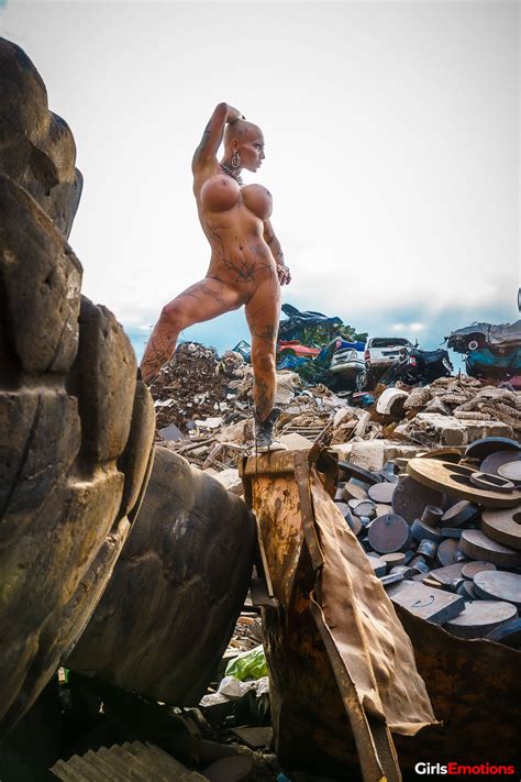 Mix IMG 2050 Porn Pic