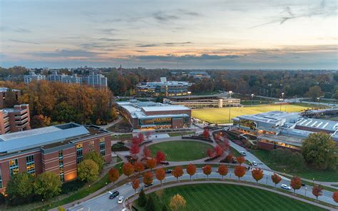 Towson University เรียนต่ออเมริกา เรียนต่อ อเมริกา รัฐแมรี่แลนด์