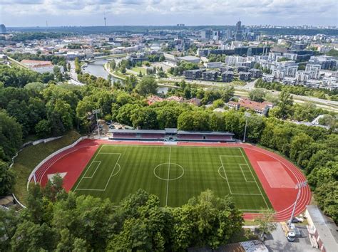 Kalnų Parko Stadionas Galerija 15minlt