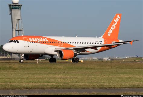 G EZTR EasyJet Airbus A320 214 Photo By Thom Luttenberg ID 990262