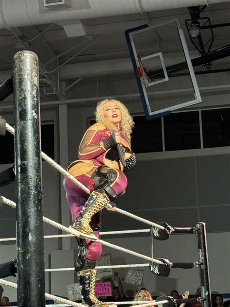 Celeb T H I C C WWE Nikkita Lyons Nude Photo 25