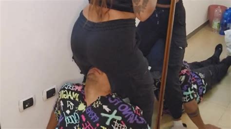 Facesitting While I Do My Make Up Free Sex Video RedTube