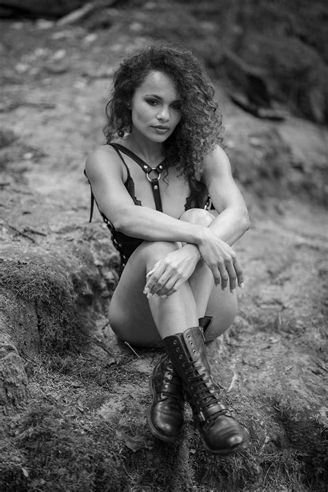 Galerie Nude Akt Fotoshootings Yulia Schweizer Photography