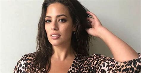 Plus Size Babe Ashley Graham Causes Meltdown With Totally Naked Instagram Snaps Daily Star