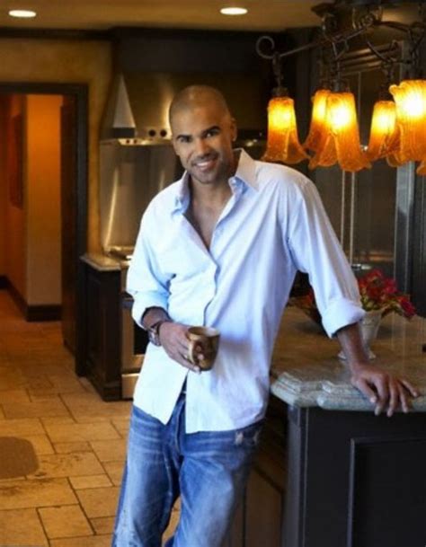 Shemar Moore net worth, salary. What he owns - houses, cars