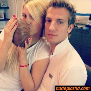 Maxi Lopez Wanda Nara Nude Porn Photo 880853 NudePicsHD