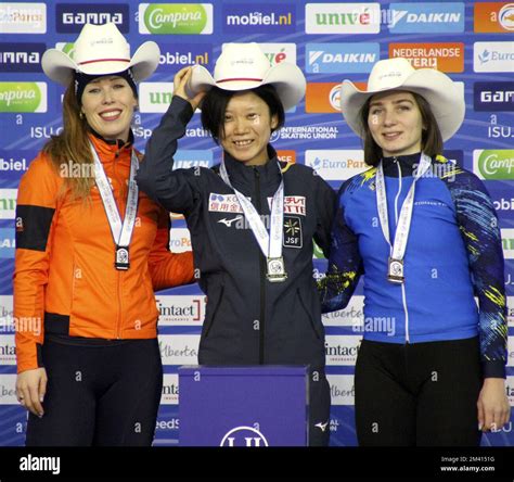 Miho Takagi C Of Japan Poses After Winning The Women S 1 500 Meter