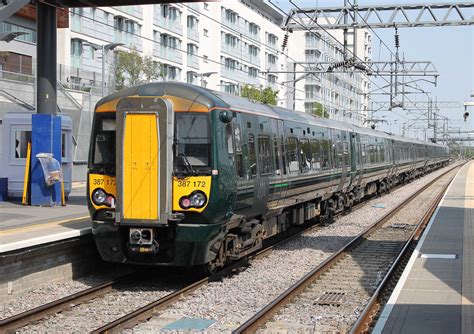 Great Western Railway Class 387 Unit At Hayes And Harlington Flickr