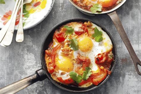 Yotam Ottolenghi S Shakshuka Recept Allerhande Albert Heijn