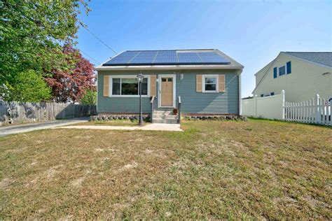 205 Whipple St Manchester Nh 03102 Redfin