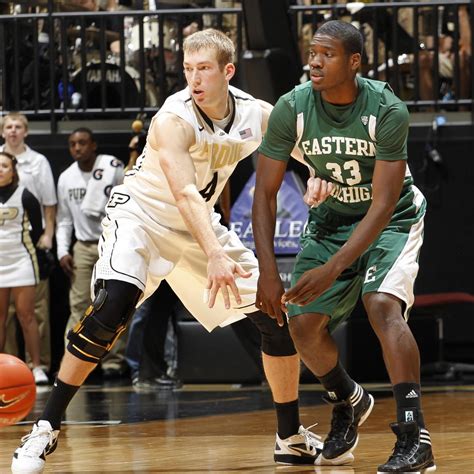 robbie hummel timberwolves  smart gamble   purdue star