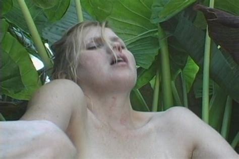 Grandmas On The Prowl For Pussy By Totally Tasteless HotMovies