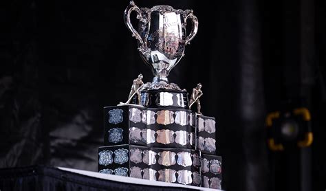 canadian hockey league unveils memorial cup legacy scholarship