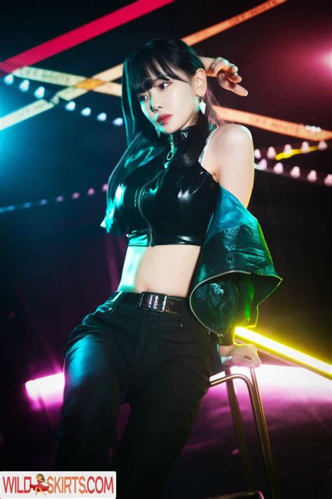 Korean Afreeca Streamer Feet Ki Yunjin Nude Instagram Leaked Photo