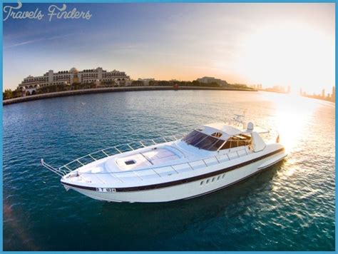 Yacht in Dubai - TravelsFinders.Com