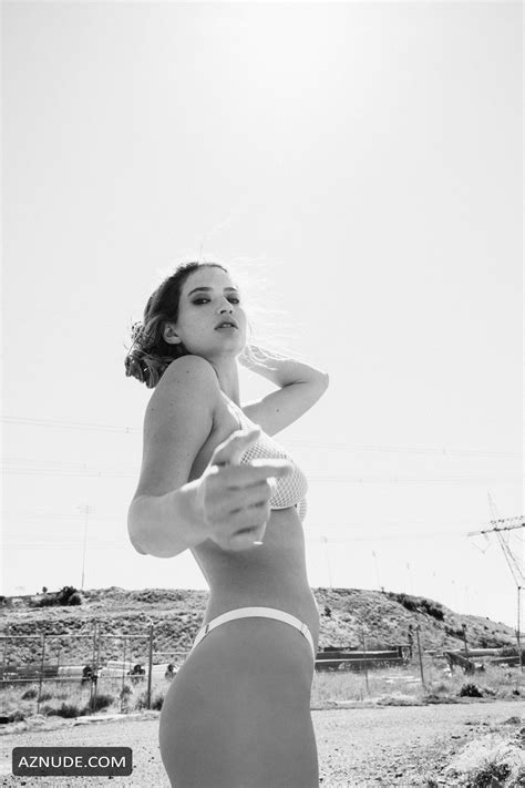 ALICIA DAVIS Nude AZNude