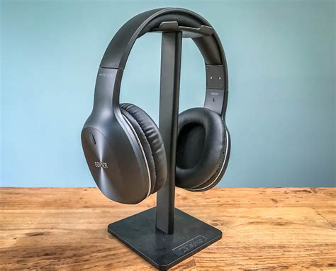 Edifier W800BT Headphone Review // TechNuovo.com