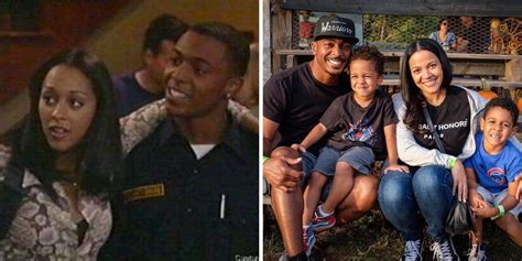 Sister Sister Star Ronreaco Lee Is Hands The Unforgettable Dance Of Soul Light And Legacy