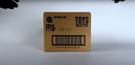 Manly Men Will Crave Mattel S New Hot Wheels Terra Trek Set Autoevolution