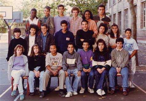 Photo de classe 3 eme technologique de 1991 Collège Gay lussac Copains d avant