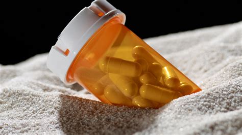 The Powerful Companies Driving Local Drugstores Out of Business - The