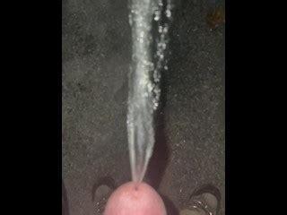 POV在外面撒尿 Pornhub Gay