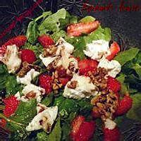 Recette De Salade Bocconcini Fraises Et Balsamique