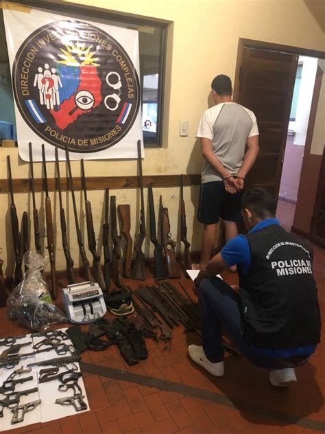 Secuestran Un Arsenal De Armas En Una Casa Y Detienen A Un Hombre