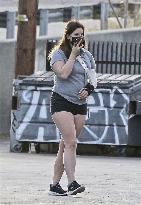 Lana Del Rey Nude Sexy Pics And Porn Video Scandal Planet