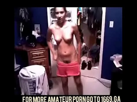 Video Robado De Una Chica Amateur Desnuda XVIDEOS