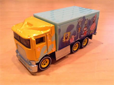 JULIAN S HOT WHEELS BLOG Hiway Hauler 2015 Pop Culture Series SpongeBob SquarePants