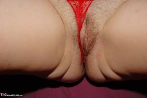 Steaming Hot Chick Takes Off Her Black Coat And Teases W XXX Dessert