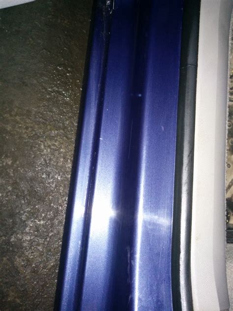 Установка накладок на пороги — Peugeot 308 (1G), 1,6 л, 2008 года ...