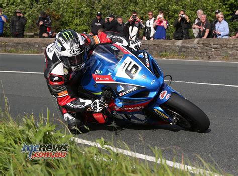 Michael Dunlop Cracks 131mph Lap To Top TT Qualifying MCNews Au