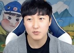 Hot Girl Tr M Anh Khoe Tr N T M H N C Ng Tr N Qua G C Nghi Ng Th N Th Nh Netizen Vi T Gi I Tr